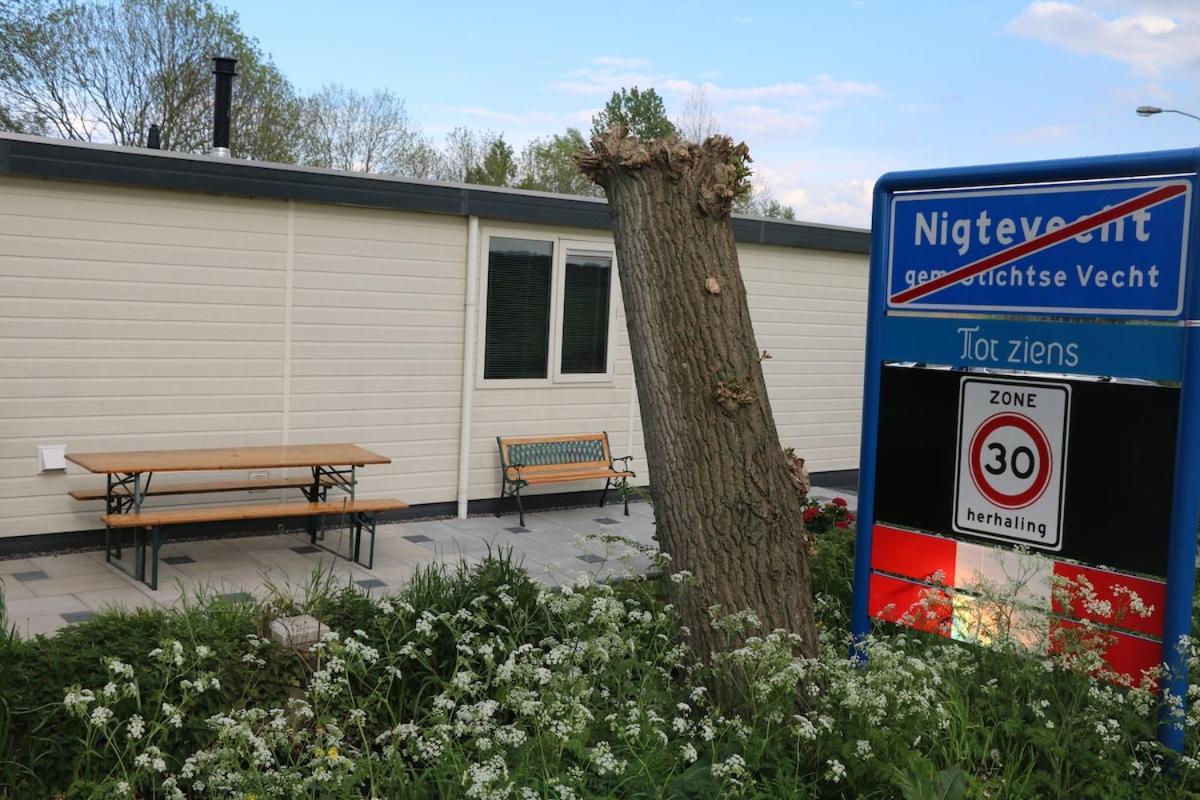 Rural Chalet Aan De Vecht Near Amsterdam Nigtevecht Екстер'єр фото